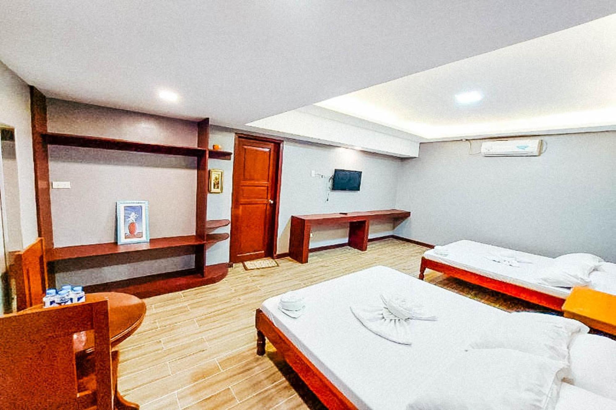 Mbg Travellers Inn Powered By Cocotel Puerto Princesa Kamer foto